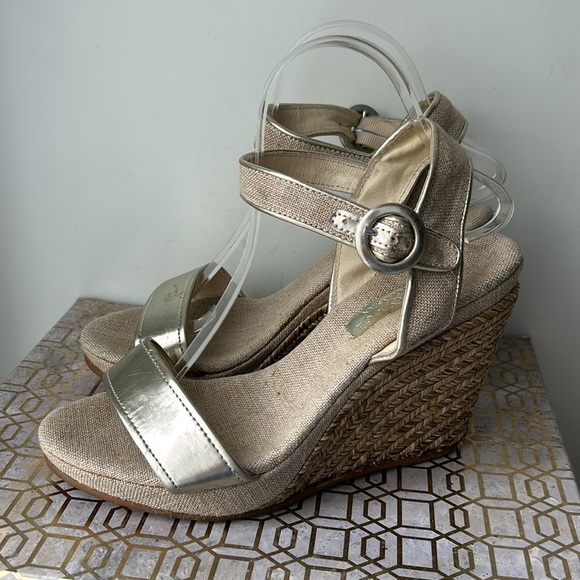 Maypol Strappy Espadrille Wedge Heels Women's size 9.5/40 - Picture 3 of 8